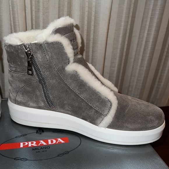 Prada shearling booties - Picture 3 of 8